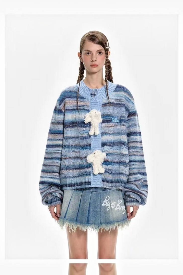 Bear Pattern Knit Cardigan